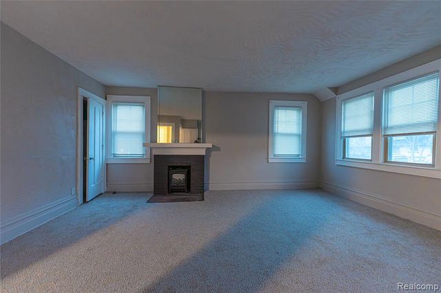 39 Colorado Street, Highland Park, MI 48203