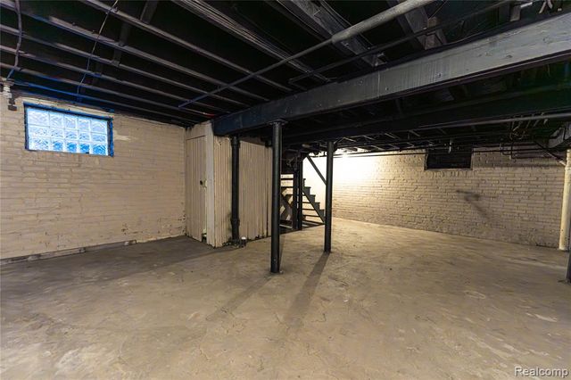 39 Colorado Street, Highland Park, MI 48203