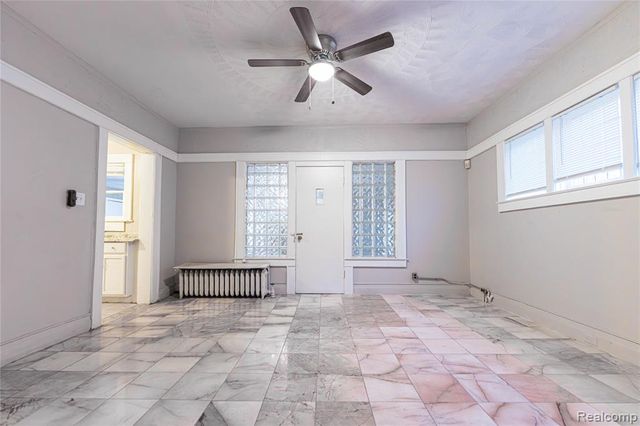 39 Colorado Street, Highland Park, MI 48203