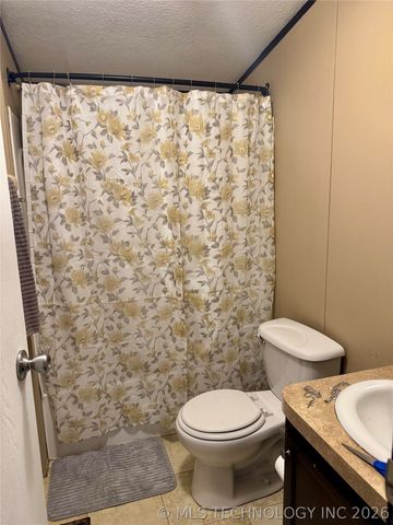 509 N Willis, Kingston, OK 73439