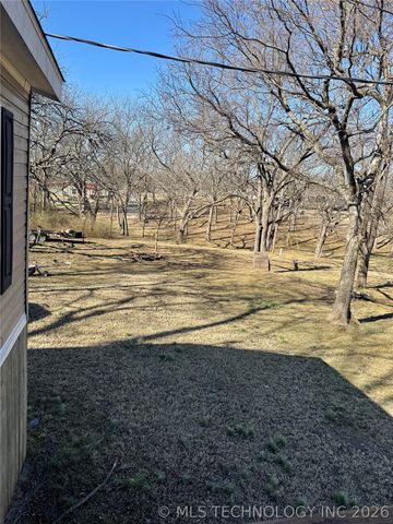 509 N Willis, Kingston, OK 73439