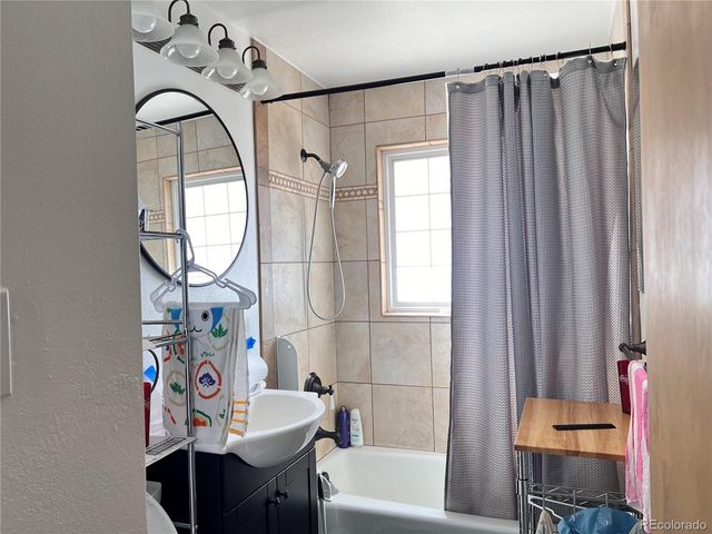2271 S Vrain Street, Denver, CO 80219