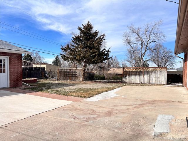 2271 S Vrain Street, Denver, CO 80219