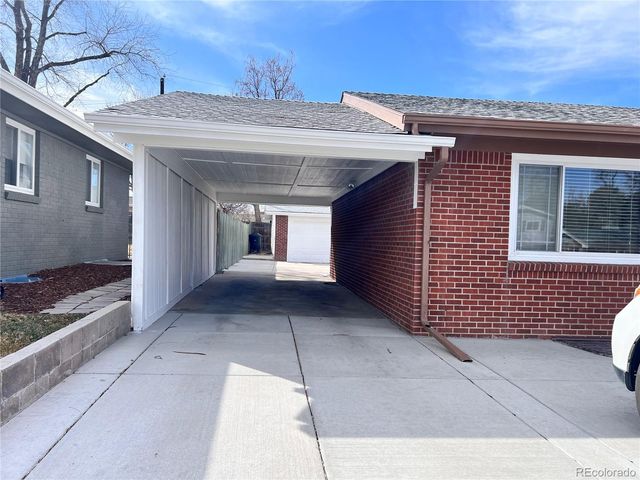 2271 S Vrain Street, Denver, CO 80219