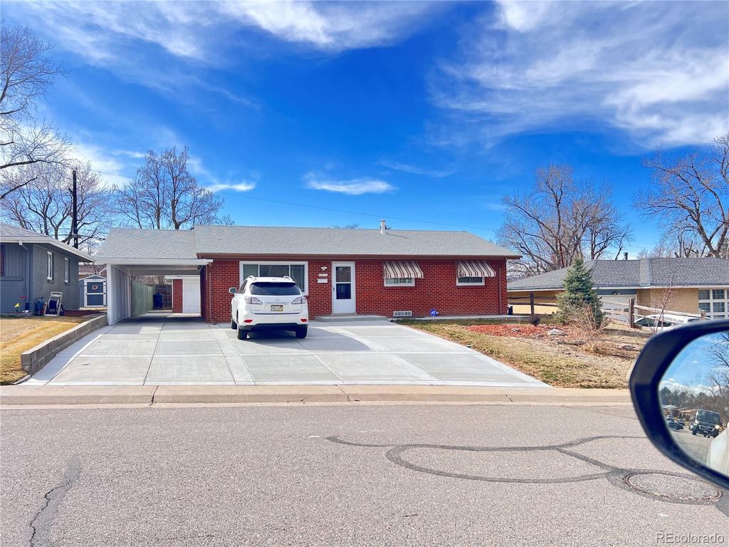 2271 S Vrain Street, Denver, CO 80219