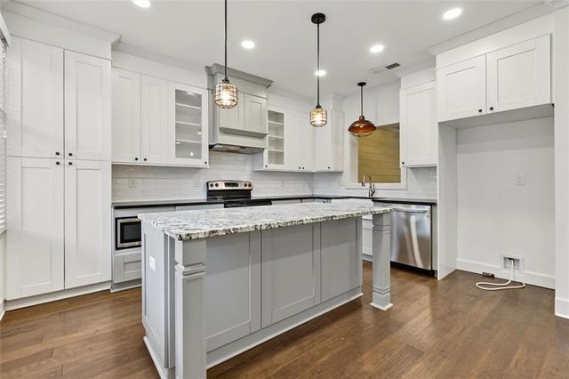401 Carryback Drive NE, Marietta, GA 30068