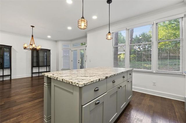 401 Carryback Drive NE, Marietta, GA 30068