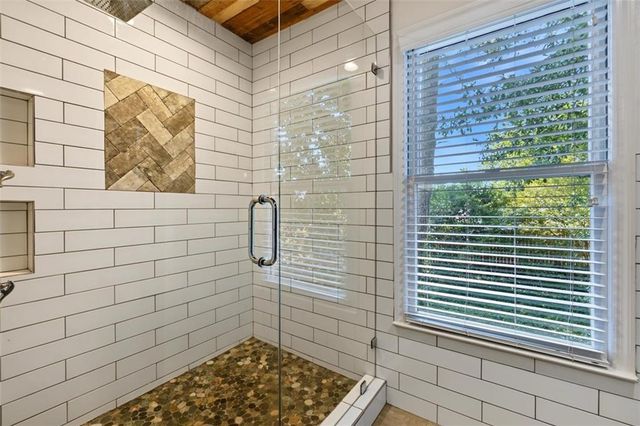 401 Carryback Drive NE, Marietta, GA 30068