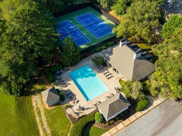 401 Carryback Drive NE, Marietta, GA 30068