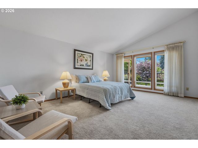 12618 Sw PEACHVALE St, King City, OR 97224