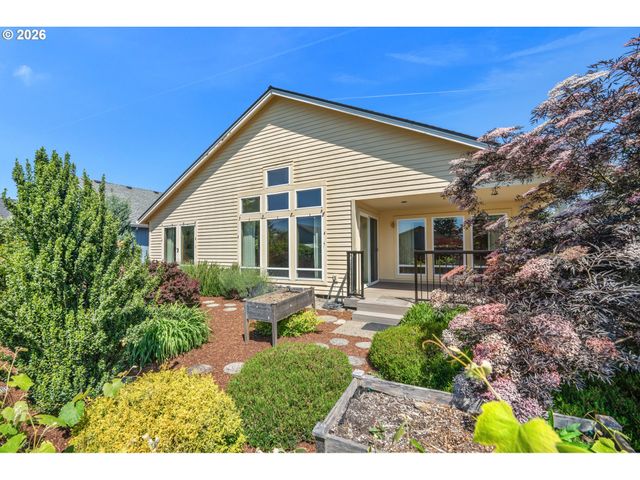 12618 Sw PEACHVALE St, King City, OR 97224