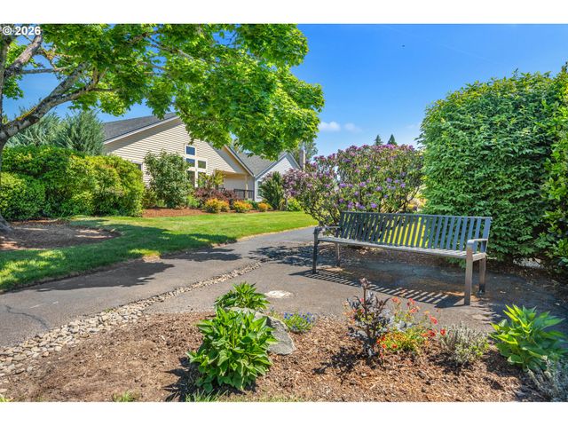 12618 Sw PEACHVALE St, King City, OR 97224