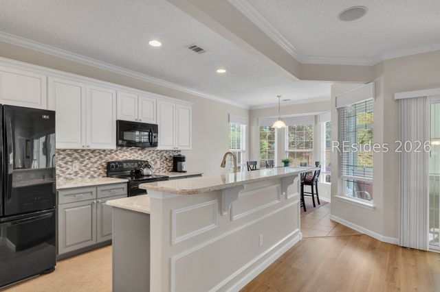 8 Thomas Bee Dr, Bluffton, SC 29909