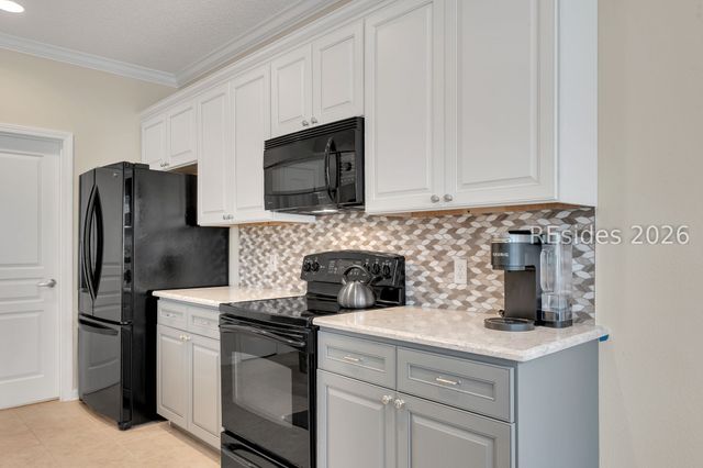 8 Thomas Bee Dr, Bluffton, SC 29909