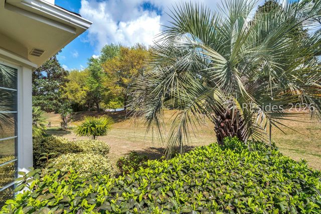 8 Thomas Bee Dr, Bluffton, SC 29909