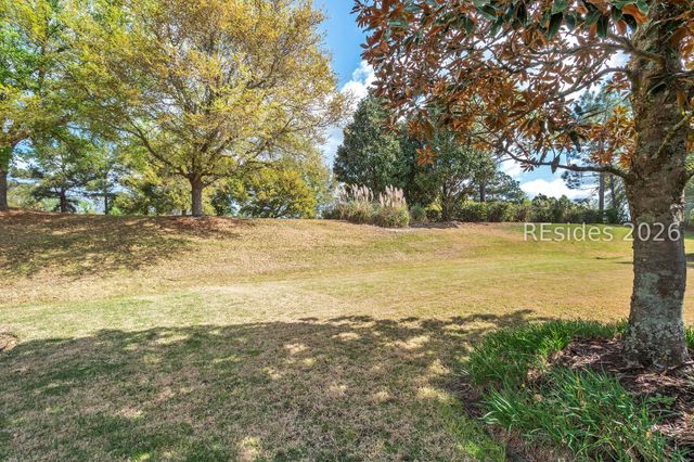8 Thomas Bee Dr, Bluffton, SC 29909