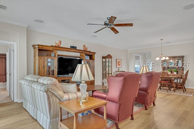 8 Thomas Bee Dr, Bluffton, SC 29909