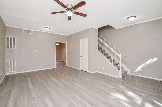 850 Threadneedle Street 75, Houston, TX 77079