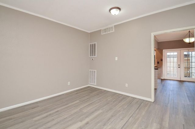 850 Threadneedle Street 75, Houston, TX 77079