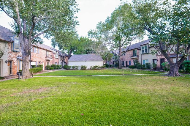 850 Threadneedle Street 75, Houston, TX 77079