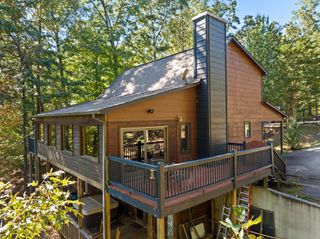 99 Chestnut Hills Lane, Blue Ridge, GA 30513