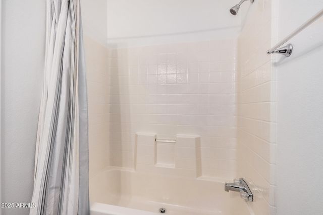 16619 W WINDSTONE Trail, Surprise, AZ 85387