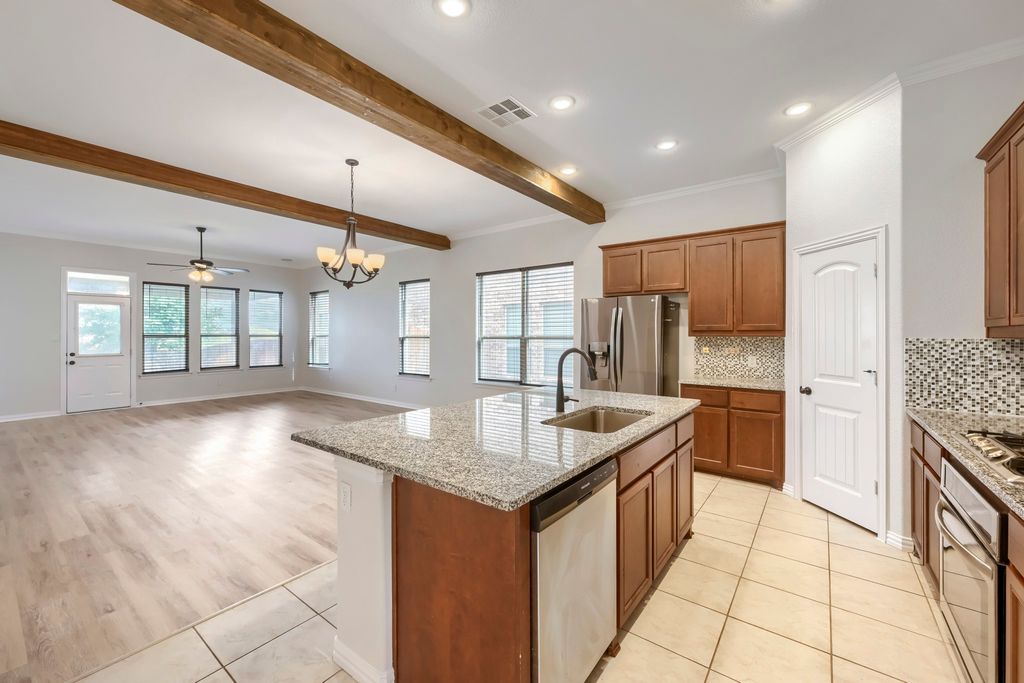 1733 Rio Secco Drive, Fort Worth, TX 76131 — photo 4