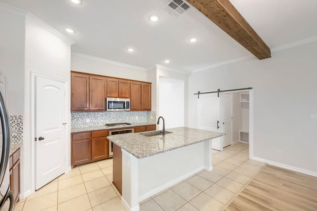 1733 Rio Secco Drive, Fort Worth, TX 76131 — photo 5