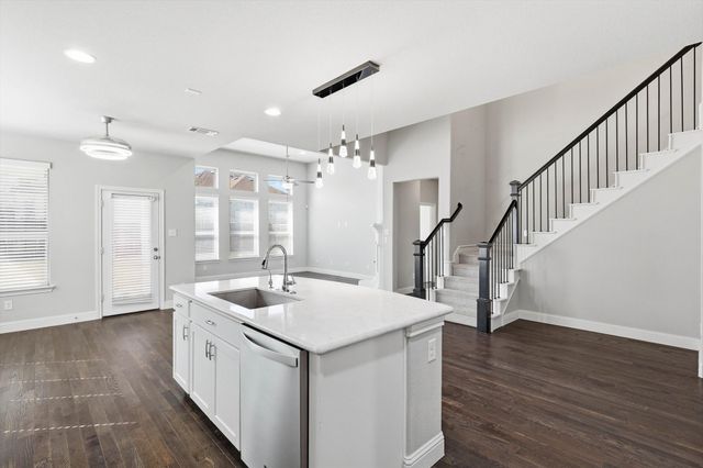 2717 Calloway Creek Drive, Fort Worth, TX 76118