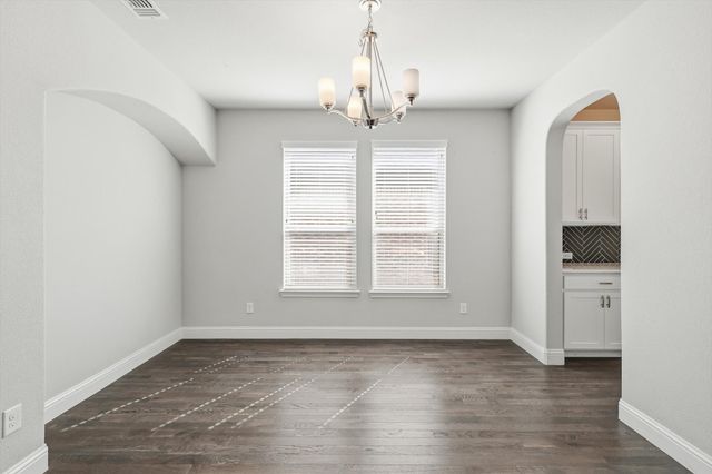 2717 Calloway Creek Drive, Fort Worth, TX 76118