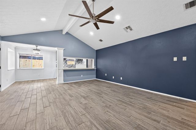 1114 Cable Way, Crosby, TX 77532