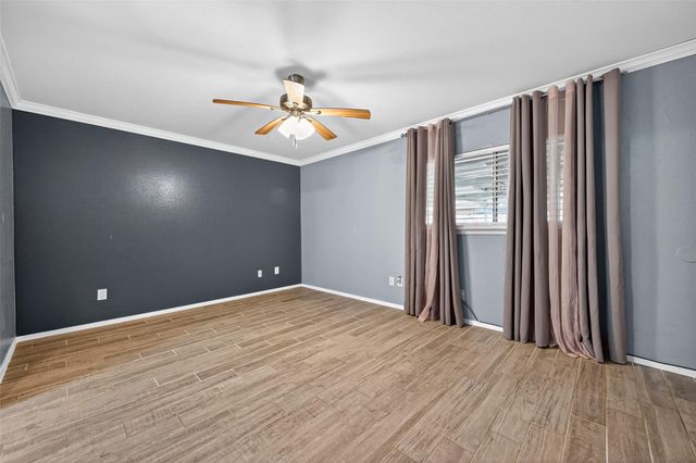 1114 Cable Way, Crosby, TX 77532
