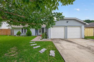 1114 Cable Way, Crosby, TX 77532