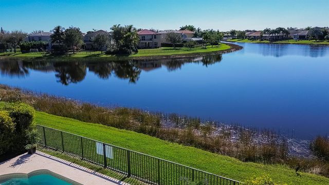 12017 SW Knightsbridge Lane, Port St. Lucie, FL 34987