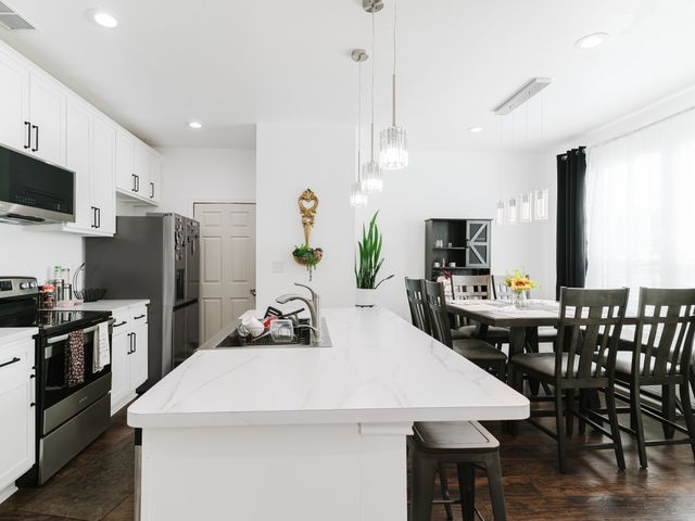 2808 NW 17th Street, Fort Worth, TX 76106