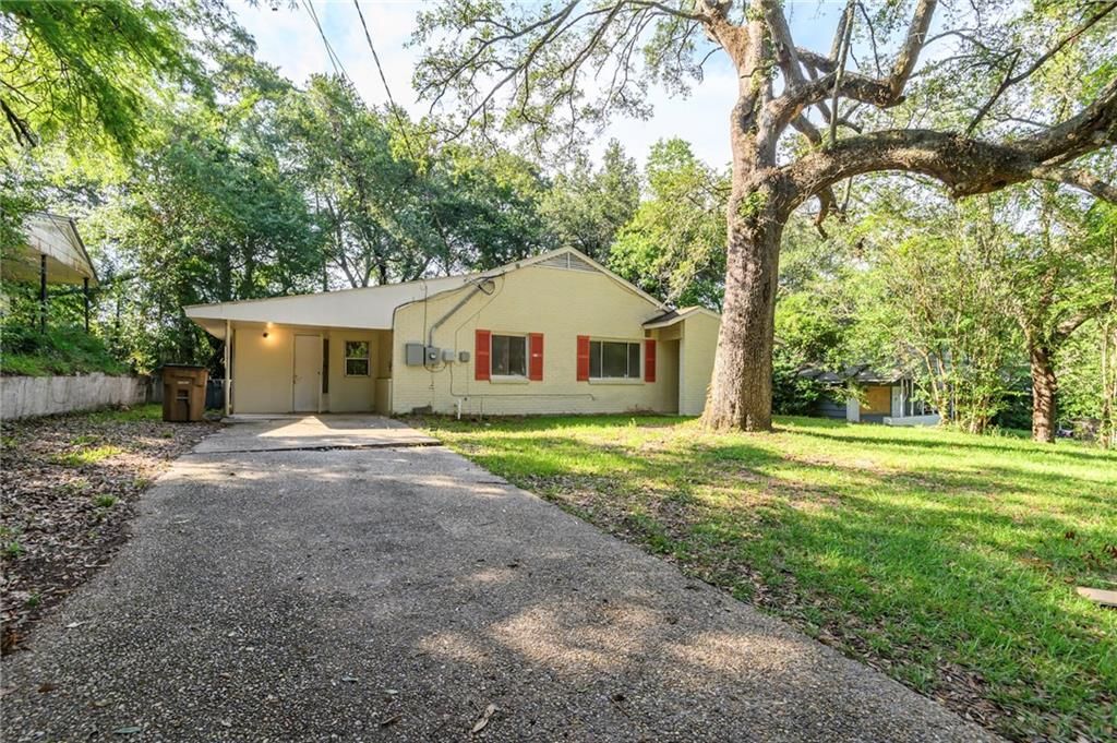 4018 Cresthaven Road, Mobile, AL 36609