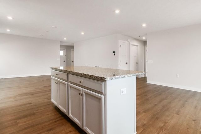 84 Lucca Road, Delaware, OH 43015