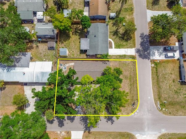 4615 LORDS AVENUE, Sarasota, FL 34231