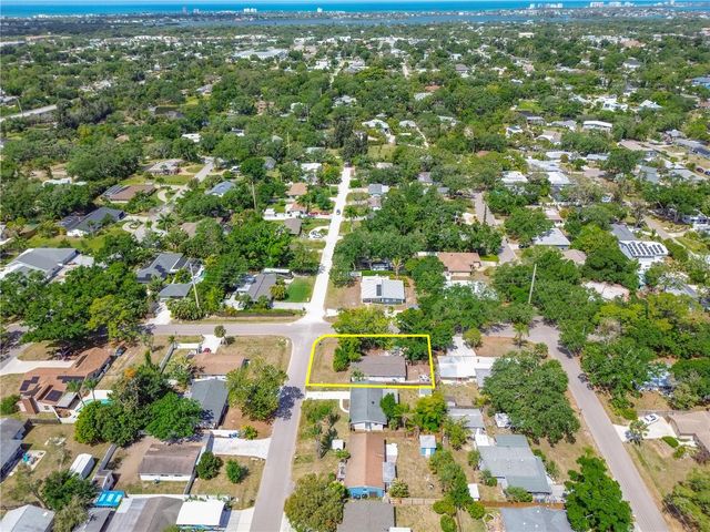4615 LORDS AVENUE, Sarasota, FL 34231