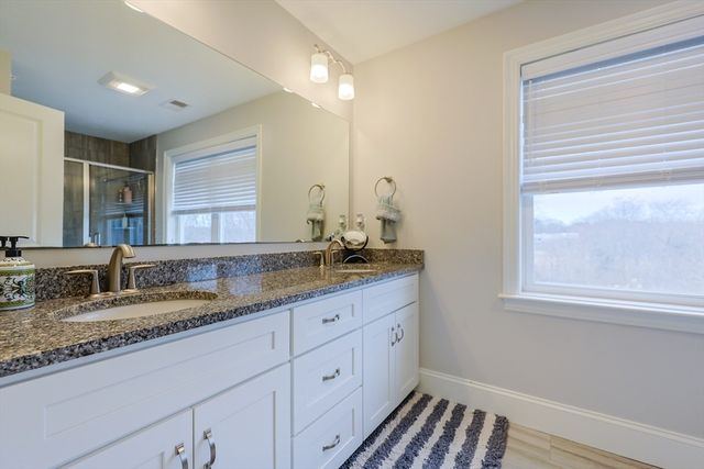 8 Riverstone Way 8, Franklin, MA 02038