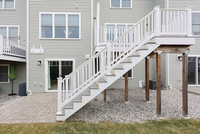 8 Riverstone Way 8, Franklin, MA 02038