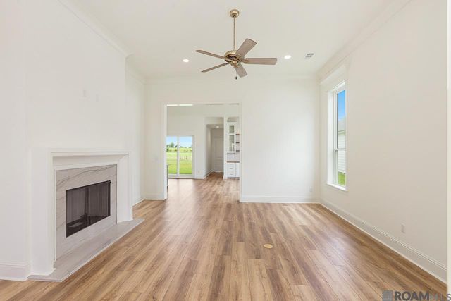 4451 Camargue Avenue, Baton Rouge, LA 70820