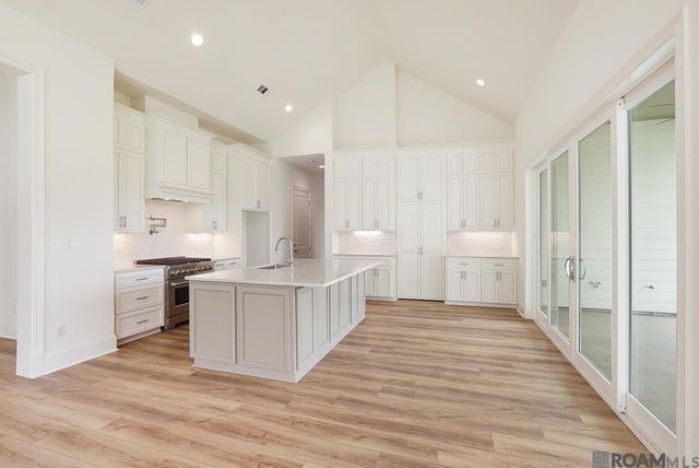 4451 Camargue Avenue, Baton Rouge, LA 70820