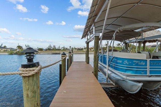 4229 NW 20th TER, Cape Coral, FL 33993