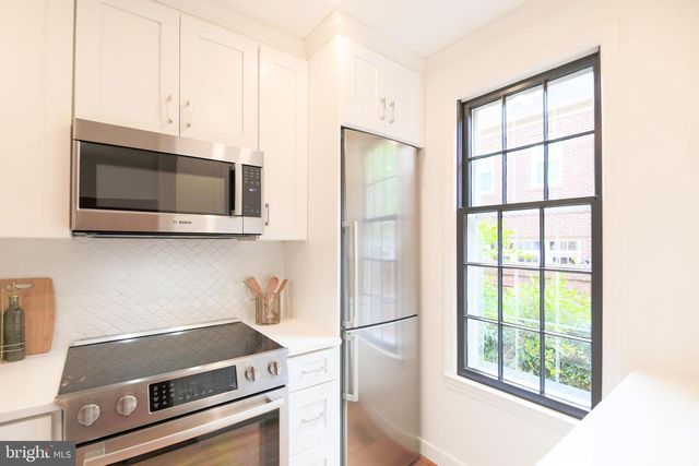 649 S COLUMBUS ST, Alexandria, VA 22314