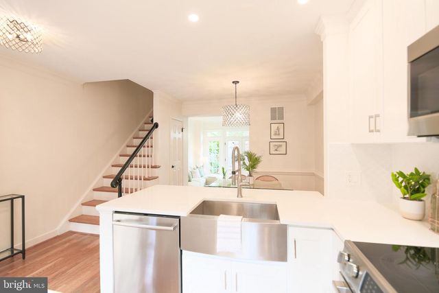 649 S COLUMBUS ST, Alexandria, VA 22314