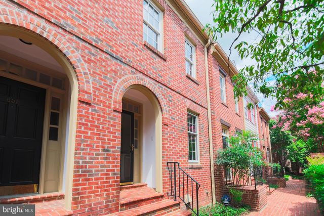 649 S COLUMBUS ST, Alexandria, VA 22314