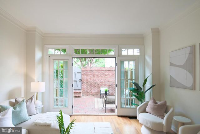 649 S COLUMBUS ST, Alexandria, VA 22314