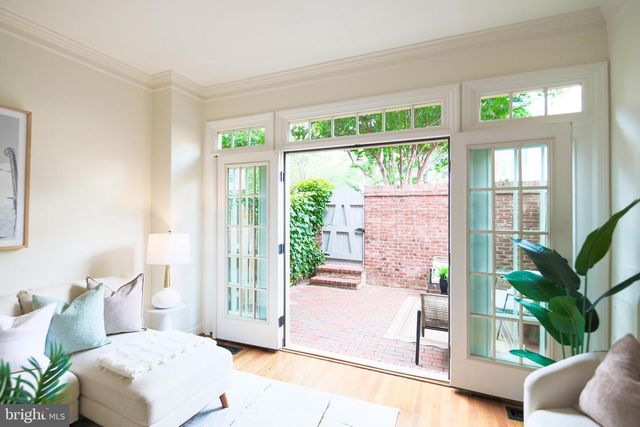 649 S COLUMBUS ST, Alexandria, VA 22314