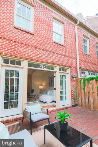 649 S COLUMBUS ST, Alexandria, VA 22314